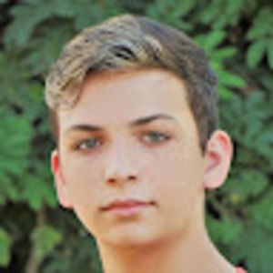 Meet your Posher, Zachary